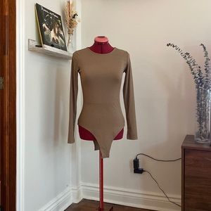 Taupe bodysuit (long sleeve)